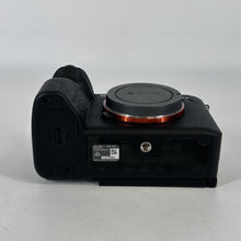 Load image into Gallery viewer, Sony Alpha 7R V 61MP Black