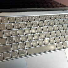 Load image into Gallery viewer, MacBook Air 13 2022 Blue 3.49 GHz M2 8-Core CPU 8GB Unified Memory 256GB Solid State Drive 8-Core GPU
