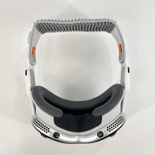 Load image into Gallery viewer, Apple Vision Pro 512GB