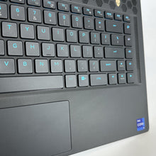 Load image into Gallery viewer, Dell Alienware X15 R2 White 2.5 GHz Intel Core i9 12th Gen. 32GB RAM 2TB Solid State Drive NVIDIA GeForce RTX 3080 Ti 16 GB