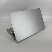 Load image into Gallery viewer, Samsung Galaxy Book3 15.6 Silver 1.7 GHz Intel Core i7 13th Gen. 16GB RAM 512GB Solid State Drive