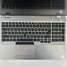 Load image into Gallery viewer, Dell Latitude 5510 15.6 Gray 1.1 GHz Intel Core i7 10th Gen. 16GB RAM 512GB Solid State Drive