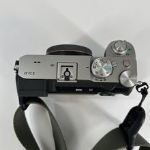Load image into Gallery viewer, Sony Alpha 7C II 33MP Black