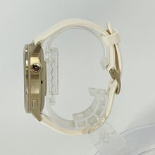 Load image into Gallery viewer, Garmin Venu 4 41mm Gold GPS