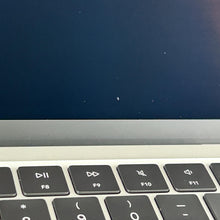 Load image into Gallery viewer, Apple MacBook Air 13 2025 Silver M4 10-Core CPU 16GB Unified Memory 256GB Solid State Drive 8-Core GPU