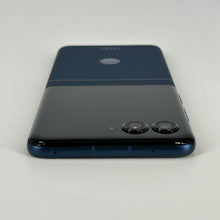 Load image into Gallery viewer, Motorola Razr (2025) 256GB Blue (Cricket)