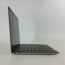 Load image into Gallery viewer, Dell XPS 13 9310 Gray 3.0 GHz Intel Core i7 11th Gen. 16GB RAM 1TB Solid State Drive