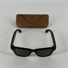 Load image into Gallery viewer, Meta Ray-Ban Meta Wayfarer (Gen 2) Shiny Black 32GB