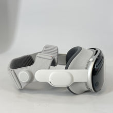 Load image into Gallery viewer, Apple Vision Pro (M5) 256GB