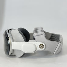 Load image into Gallery viewer, Apple Vision Pro (M5) 256GB