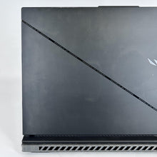Load image into Gallery viewer, Asus ROG Strix Scar 18 G834 18 Black 2.2 GHz Intel Core i9 14th Gen. 32GB RAM 1TB Solid State Drive NVIDIA GeForce RTX 4080 12 GB
