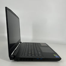 Load image into Gallery viewer, MSI Katana 15 HX 15.6 Black 2.2 GHz Intel Core i7 14th Gen. 16GB RAM 1TB Solid State Drive NVIDIA GeForce RTX 5070 8 GB