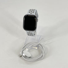 Load image into Gallery viewer, Apple Watch (Series 11) 46mm Silver Unlocked 64GB