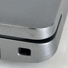 Load image into Gallery viewer, Dell Latitude 5520 15.6 Gray 2.4 GHz Intel Core i5 11th Gen. 8GB RAM 256GB Solid State Drive