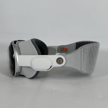 Load image into Gallery viewer, Apple Vision Pro 512GB
