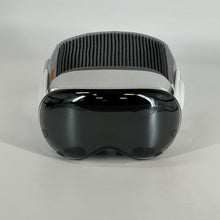 Load image into Gallery viewer, Apple Vision Pro 1TB
