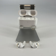 Load image into Gallery viewer, Apple AirPods Pro (2nd Gen.) Lightning White