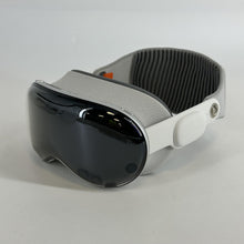Load image into Gallery viewer, Apple Vision Pro 512GB