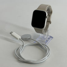Load image into Gallery viewer, Apple Watch (Series 8) 45mm Gold WiFi 32GB