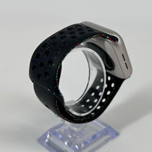 Load image into Gallery viewer, Apple Watch SE 3 44mm Starlight Unlocked 64GB