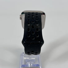Load image into Gallery viewer, Apple Watch SE 3 44mm Starlight Unlocked 64GB