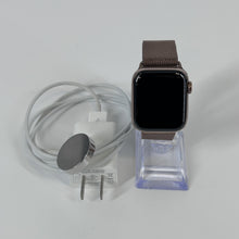 Load image into Gallery viewer, Apple Watch (Series 5) 40mm Gold Unlocked 32GB