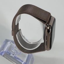 Load image into Gallery viewer, Apple Watch (Series 5) 40mm Gold Unlocked 32GB