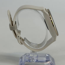 Load image into Gallery viewer, Garmin Vivoactive 5 42mm Silver GPS