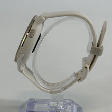 Load image into Gallery viewer, Garmin Vivoactive 5 42mm Silver GPS