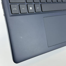 Load image into Gallery viewer, Dell Alienware 16X Aurora Interstellar Indigo 2.7 GHz Intel Core Ultra 9 Series 2 32GB RAM 2TB Solid State Drive NVIDIA GeForce RTX 5070 8 GB