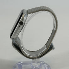 Load image into Gallery viewer, Apple Watch (Series 10) 42mm Silver WiFi 64GB