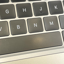 Load image into Gallery viewer, Apple MacBook Pro 16 Touch Bar 2019 Silver 2.3 GHz Intel Core i9 9th Gen. 32GB RAM 1TB Solid State Drive AMD Radeon Pro 5500M 8 GB