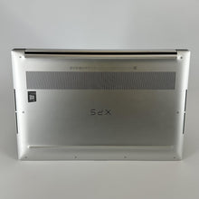 Load image into Gallery viewer, Dell XPS 15 9510 Silver 2.3 GHz Intel Core i7 11th Gen. 32GB RAM 512GB Solid State Drive NVIDIA GeForce RTX 3050 Ti 4 GB