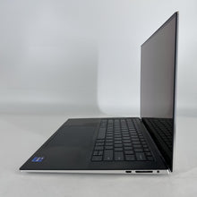 Load image into Gallery viewer, Dell XPS 15 9520 Silver 2.5 GHz Intel Core i9 12th Gen. 32GB RAM 1TB Solid State Drive NVIDIA GeForce RTX 3050 Ti 4 GB
