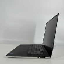Load image into Gallery viewer, Dell XPS 15 9520 White 2.5 GHz Intel Core i9 12th Gen. 32GB RAM 1TB Solid State Drive NVIDIA GeForce RTX 3050 Ti 4 GB