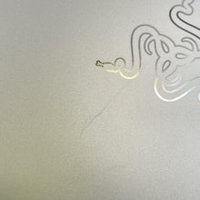 Load image into Gallery viewer, Razer Book 13.4 Silver 2.8 GHz Intel Core i7 11th Gen. 16GB RAM 1TB Solid State Drive