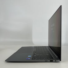 Load image into Gallery viewer, Samsung Galaxy Book5 Pro 16 Gray 2.2 GHz Intel Core Ultra 7 Series 2 16GB RAM 512GB Solid State Drive
