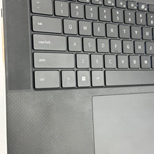 Load image into Gallery viewer, Dell XPS 15 9520 Silver 2.3 GHz Intel Core i7 12th Gen. 32GB RAM 512GB Solid State Drive NVIDIA GeForce RTX 3050 4 GB