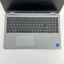 Load image into Gallery viewer, Dell Latitude 5520 15.6 Gray 2.6 GHz Intel Core i5 11th Gen. 16GB RAM 256GB Solid State Drive