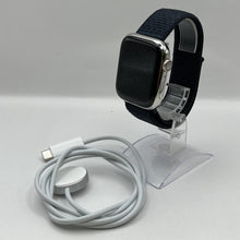 Load image into Gallery viewer, Apple Watch (Series 8) 45mm Silver Unlocked 32GB