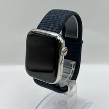 Load image into Gallery viewer, Apple Watch (Series 8) 45mm Silver Unlocked 32GB
