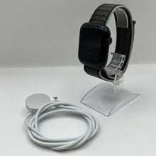 Load image into Gallery viewer, Apple Watch (Series 8) 45mm Space Black WiFi 32GB