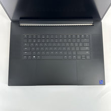 Load image into Gallery viewer, Razer Blade 18 2023 Black 2.2 GHz Intel Core i9 13th Gen. 32GB RAM 1TB Solid State Drive NVIDIA GeForce RTX 4070 8 GB
