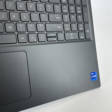 Load image into Gallery viewer, Dell Precision 7670 16 Gray 2.1 GHz Intel Core i7 12th Gen. 32GB RAM 1TB Solid State Drive