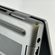 Load image into Gallery viewer, Dell Precision 7780 17.3 Gray 2.1 GHz Intel Core i7 13th Gen. 32GB RAM 512GB Solid State Drive NVIDIA RTX 1000 Ada 6 GB