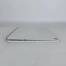 Load image into Gallery viewer, Apple Magic Keyboard for iPad Air 13in(M3) A3340 White