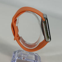 Load image into Gallery viewer, Apple Watch (Series 6) 44mm Silver Unlocked 32GB