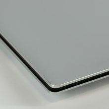 Load image into Gallery viewer, Dell XPS 15 9500 Silver 2.6 GHz Intel Core i7 10th Gen. 16GB RAM 1TB Solid State Drive NVIDIA GeForce GTX 1650 Ti 4 GB