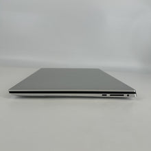 Load image into Gallery viewer, Dell XPS 15 9520 Silver 2.3 GHz Intel Core i7 12th Gen. 32GB RAM 1TB Solid State Drive