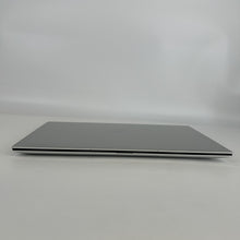 Load image into Gallery viewer, Dell XPS 15 9520 Silver 2.3 GHz Intel Core i7 12th Gen. 32GB RAM 1TB Solid State Drive